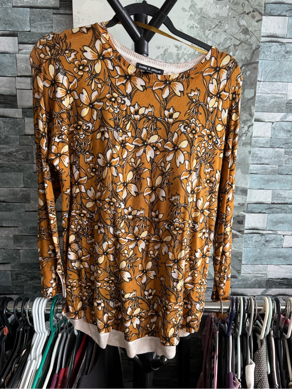 Women's Floral Long-Sleeve Lightweight Sweater - Mustard
